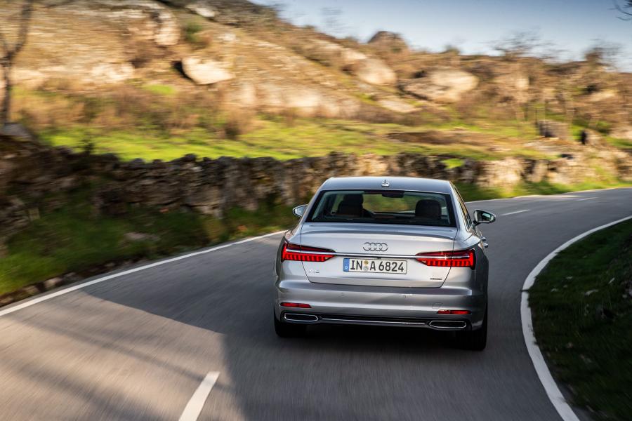  Audi A6 50 TDI Quattro (C8) 2018 года  (WW) (фото 19 из 40)